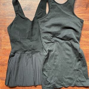 Lululemon tank tops size 4